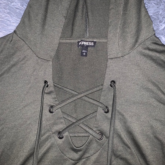 Express Green Sweater - Picture 2 of 2